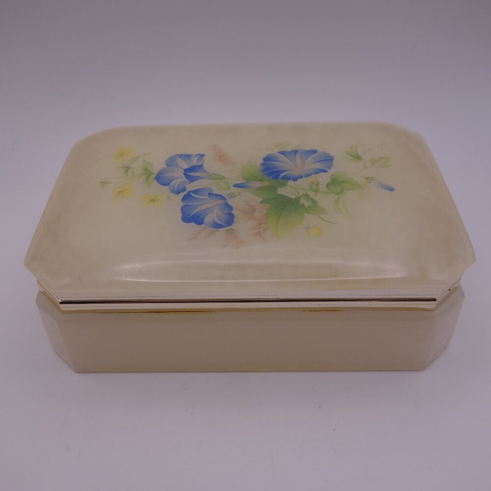 Genuine Alabaster Hand Carved Made in Italy Flower Pattern Box with Hinge